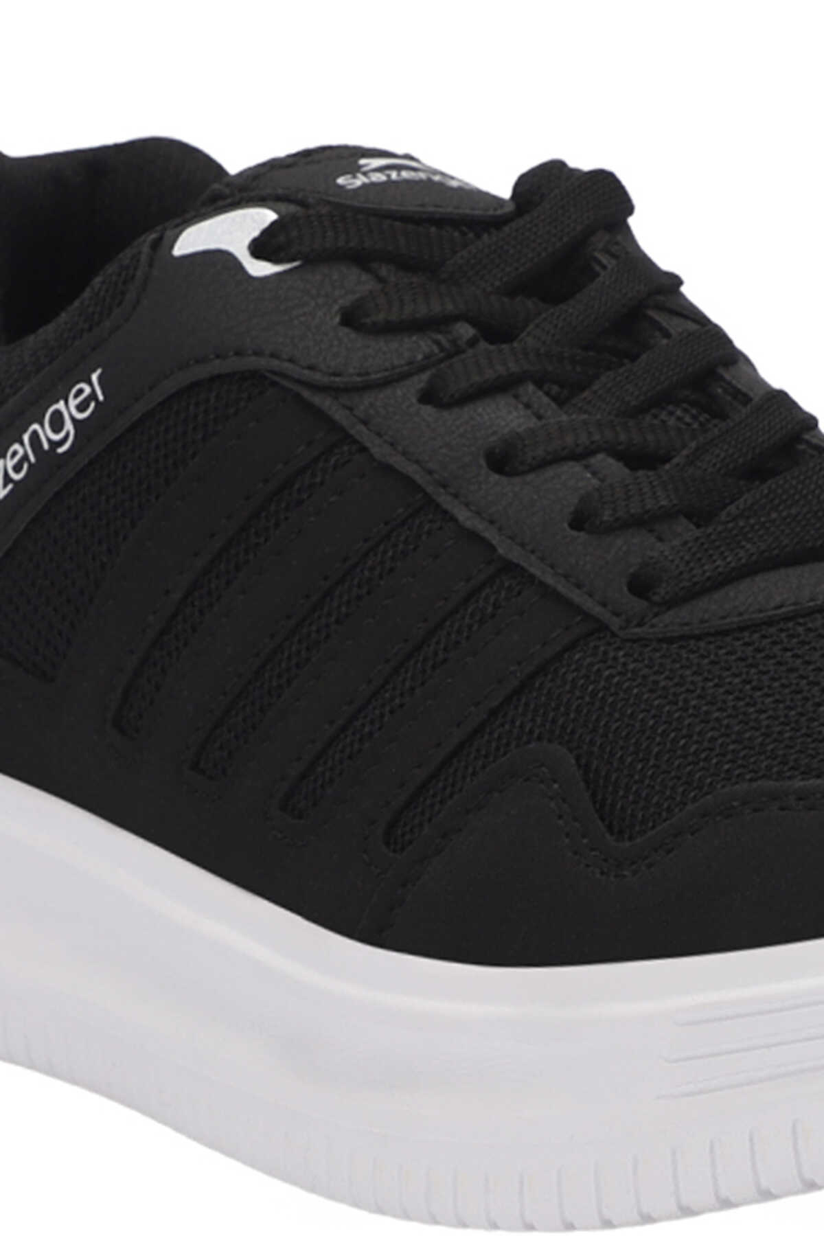 Slazenger ADAPT I Erkek Siyah / Beyaz Günlük Spor Ayakkabısı Slazenger ADAPT I Erkek Siyah / Beyaz Günlük Spor Ayakkabısı