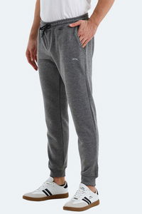 Slazenger - Slazenger CUPA I Erkek Cepli Koyu Gri Eşofman Altı Slazenger - Slazenger CUPA I Erkek Cepli Koyu Gri Eşofman Altı