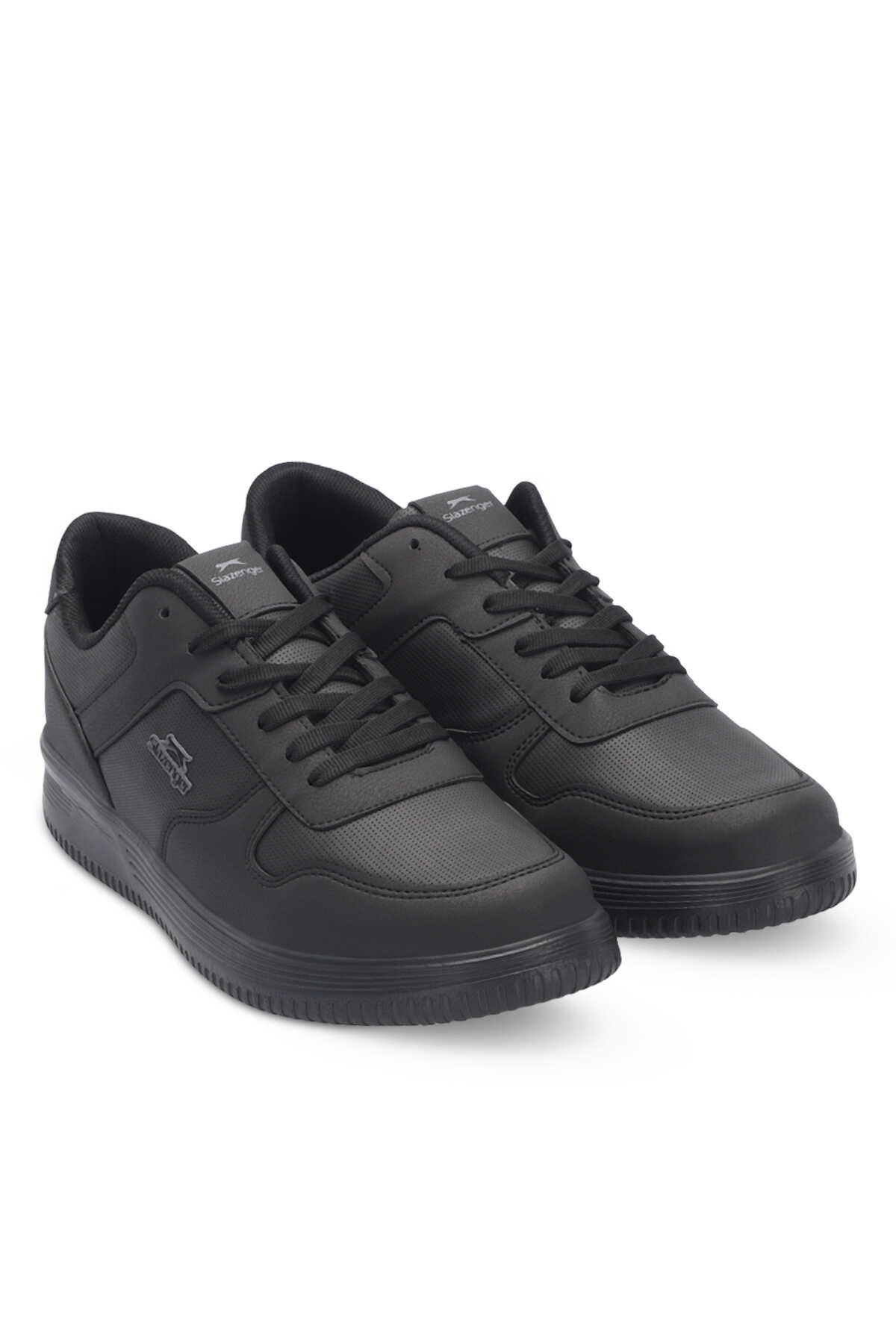 Slazenger ELIORA I Büyük Beden Erkek Siyah / Siyah Günlük Spor Ayakkabısı Slazenger ELIORA I Büyük Beden Erkek Siyah / Siyah Günlük Spor Ayakkabısı