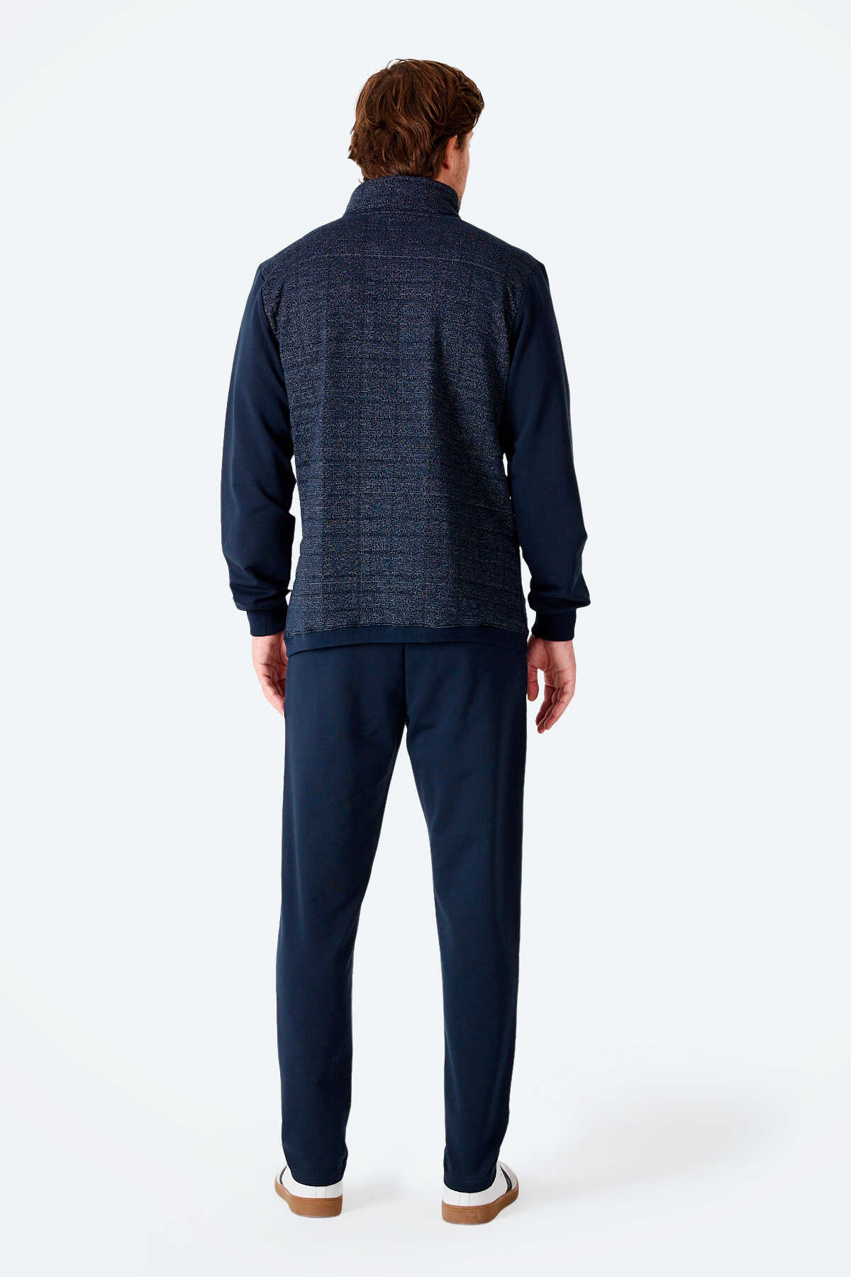 Slazenger FIORA Erkek Fermuarlı Dik Yaka Cepli Lacivert Eşofman Takımı Slazenger FIORA Erkek Fermuarlı Dik Yaka Cepli Lacivert Eşofman Takımı