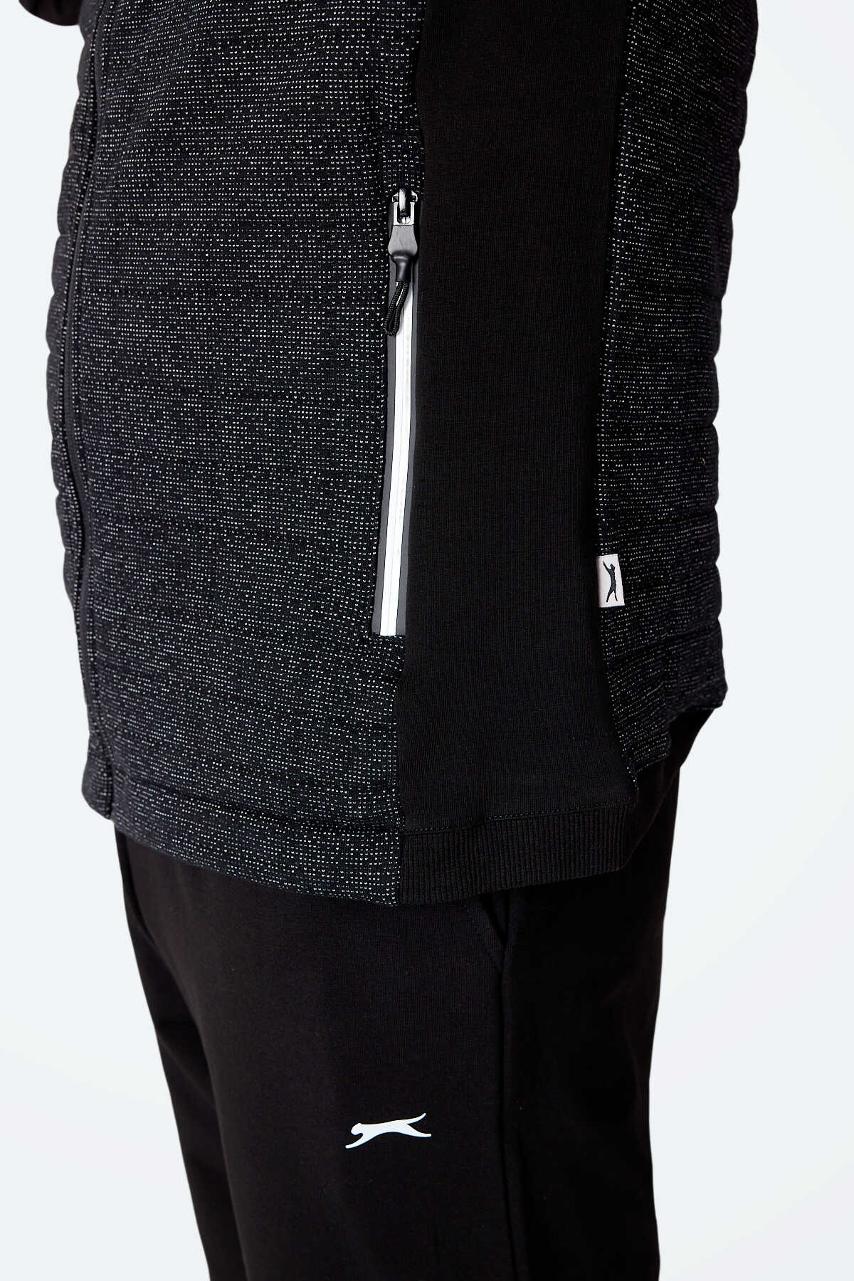 Slazenger FIORA Erkek Fermuarlı Dik Yaka Cepli Siyah Eşofman Takımı Slazenger FIORA Erkek Fermuarlı Dik Yaka Cepli Siyah Eşofman Takımı