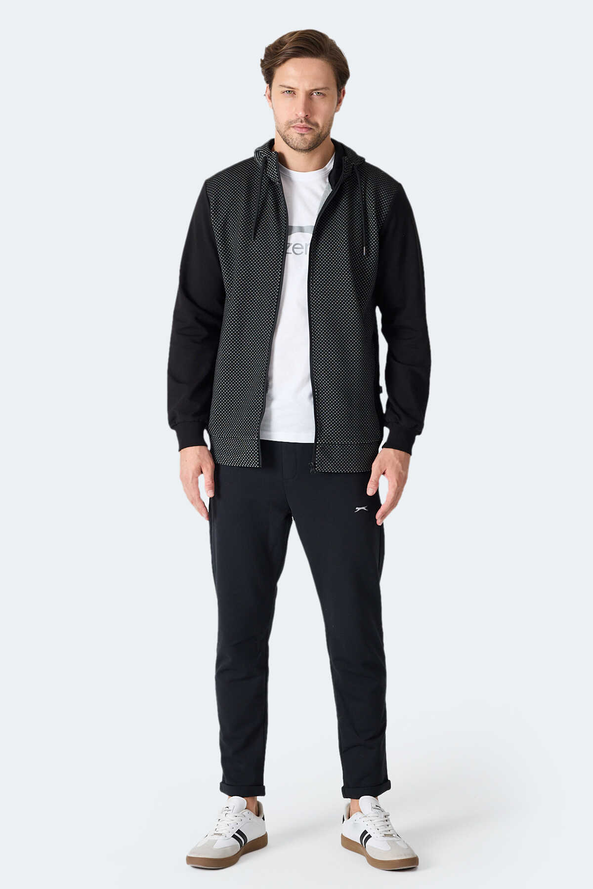 Slazenger FLAME Erkek Kapüşonlu Cepli Siyah Sweatshırt Slazenger FLAME Erkek Kapüşonlu Cepli Siyah Sweatshırt