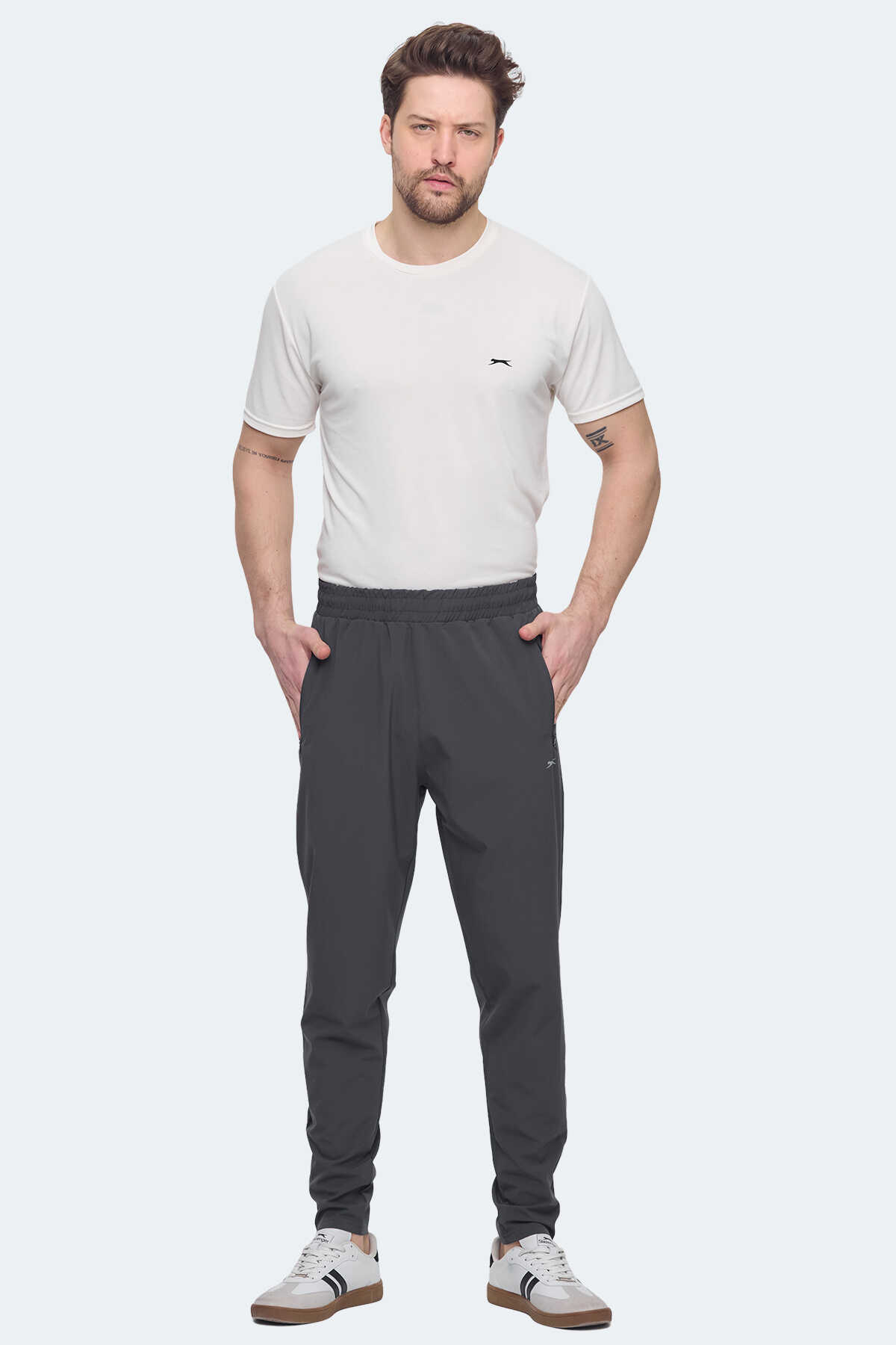 Slazenger GRIET 2 Lİ SET Erkek Fermuar Cepli Dar Paça Siyah - Koyu Gri Eşofman Altı Slazenger GRIET 2 Lİ SET Erkek Fermuar Cepli Dar Paça Siyah - Koyu Gri Eşofman Altı