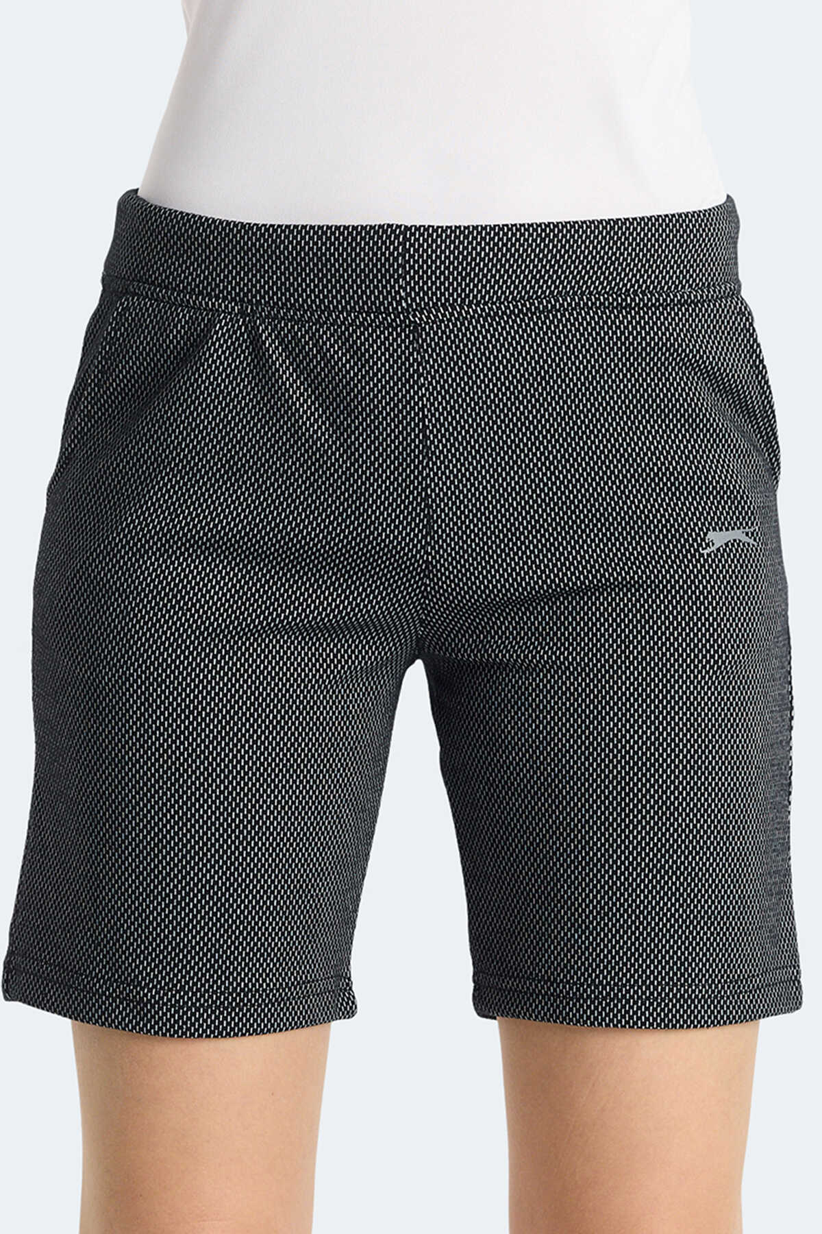 Slazenger - Slazenger IRMUSKA IN Kadın Siyah Şort