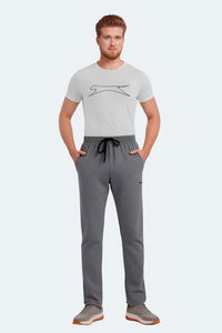 Slazenger - Slazenger JERRY Büyük Beden Erkek Cepli Koyu Gri Eşofman Altı Slazenger - Slazenger JERRY Büyük Beden Erkek Cepli Koyu Gri Eşofman Altı