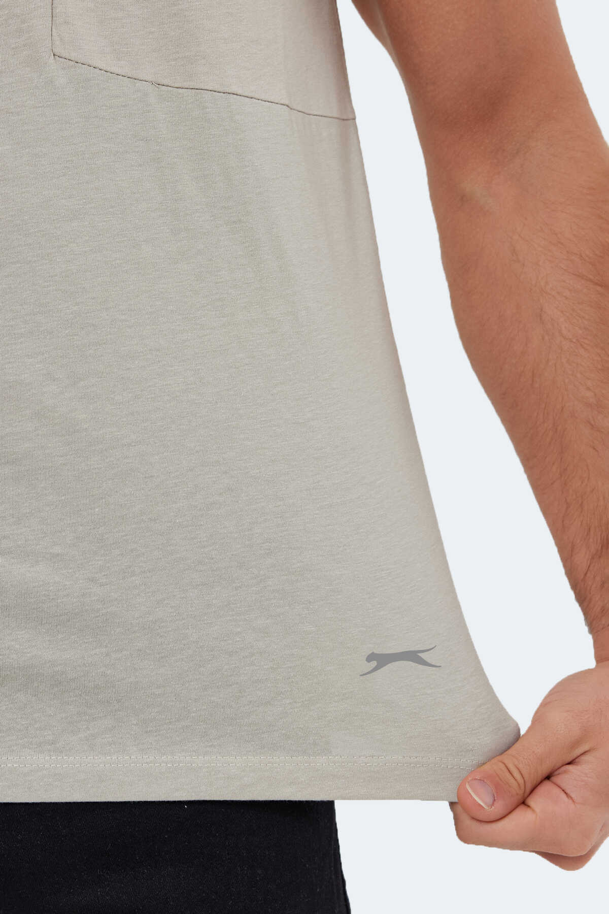 Slazenger KAURI IN Erkek Taş Gri Tişört Slazenger KAURI IN Erkek Taş Gri Tişört