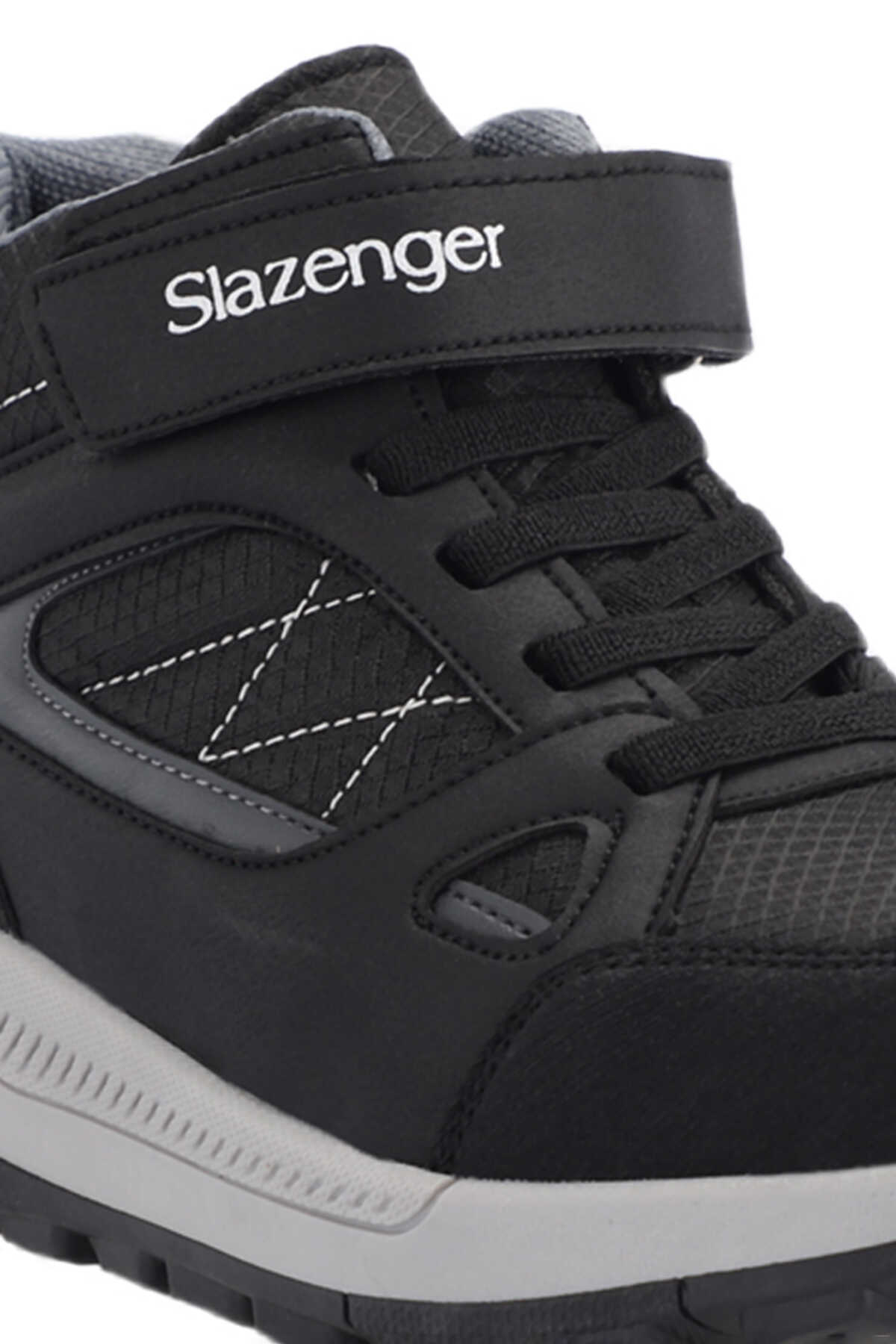 Slazenger KESHA IN Unisex Çocuk Cırt Cırtlı Siyah / Beyaz Bot Slazenger KESHA IN Unisex Çocuk Cırt Cırtlı Siyah / Beyaz Bot
