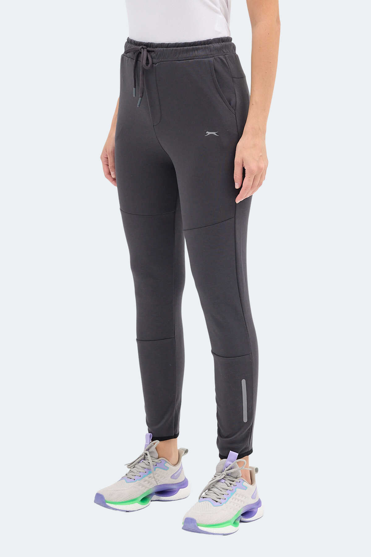 Slazenger - Slazenger KHALI I Kadın Cepli Dar Paça Gri Eşofman Altı