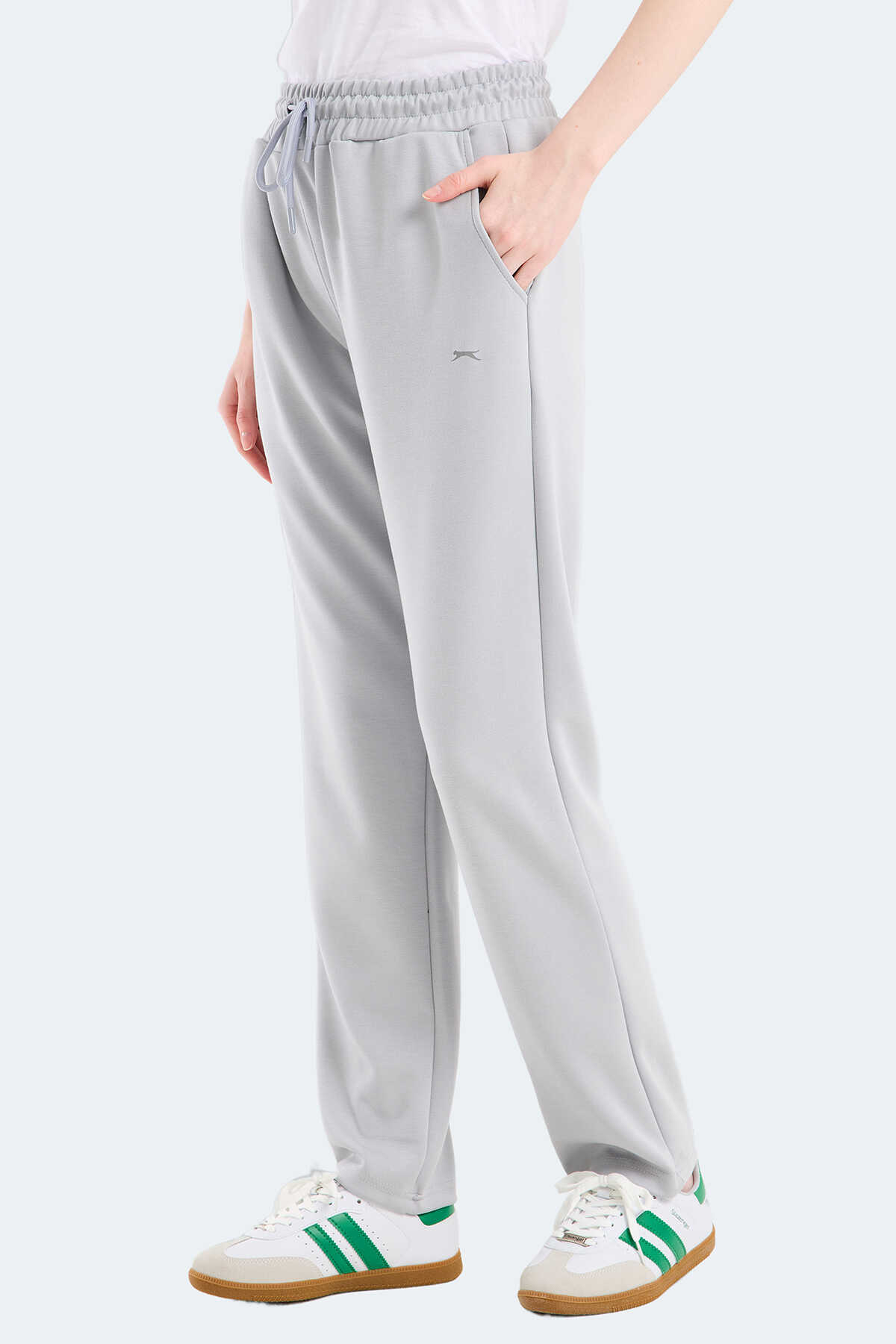 Slazenger - Slazenger KLORAS I Kadın Cepli Gri Eşofman Altı