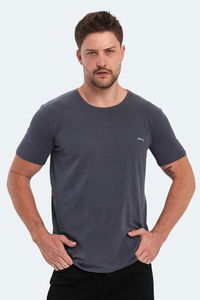 Slazenger - Slazenger KRESTEN I Erkek Koyu Gri Tişört Slazenger - Slazenger KRESTEN I Erkek Koyu Gri Tişört
