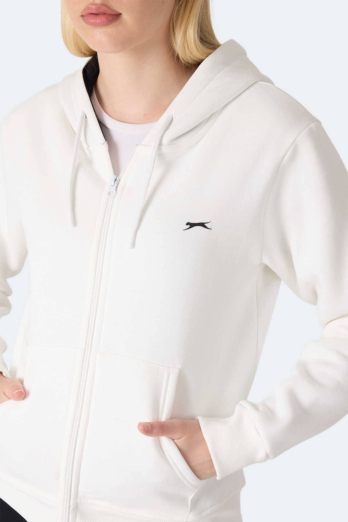 Slazenger MILIO I Kadın Fermuarlı Kapüşonlu Cepli Ekru Sweatshırt Slazenger MILIO I Kadın Fermuarlı Kapüşonlu Cepli Ekru Sweatshırt