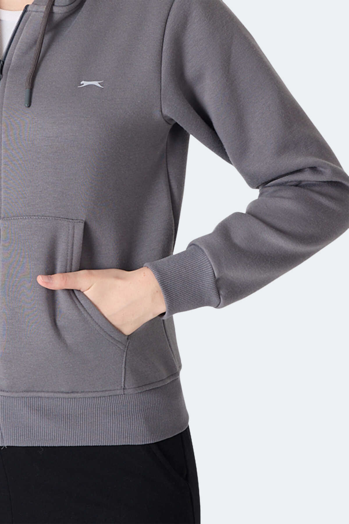 Slazenger MILIO I Kadın Fermuarlı Kapüşonlu Cepli Gri Sweatshırt Slazenger MILIO I Kadın Fermuarlı Kapüşonlu Cepli Gri Sweatshırt