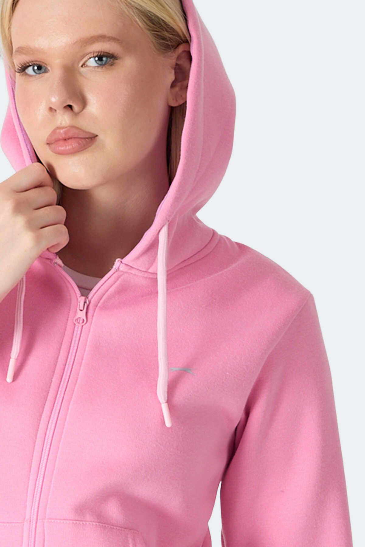 Slazenger MILIO I Kadın Fermuarlı Kapüşonlu Cepli Gül Sweatshırt Slazenger MILIO I Kadın Fermuarlı Kapüşonlu Cepli Gül Sweatshırt