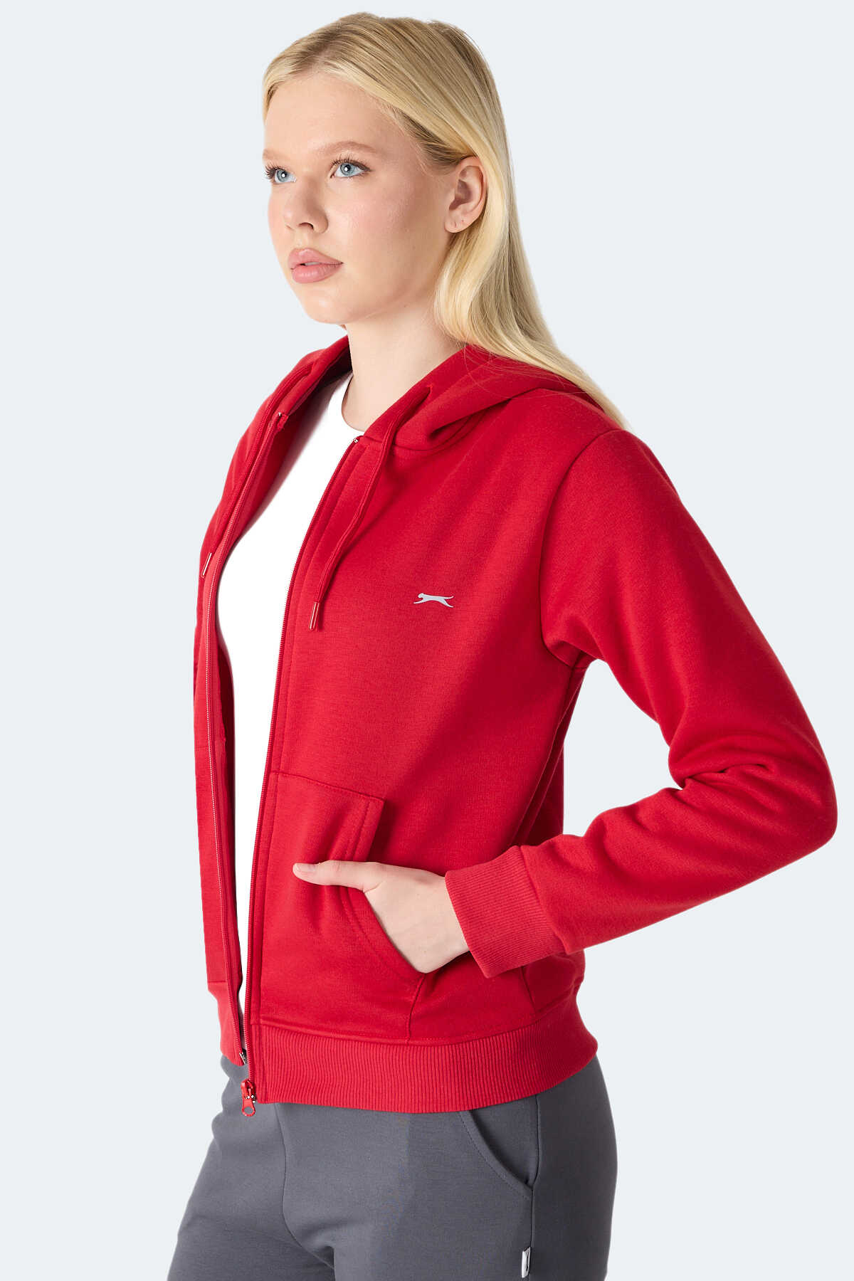 Slazenger MILIO I Kadın Fermuarlı Kapüşonlu Cepli Kırmızı Sweatshırt Slazenger MILIO I Kadın Fermuarlı Kapüşonlu Cepli Kırmızı Sweatshırt