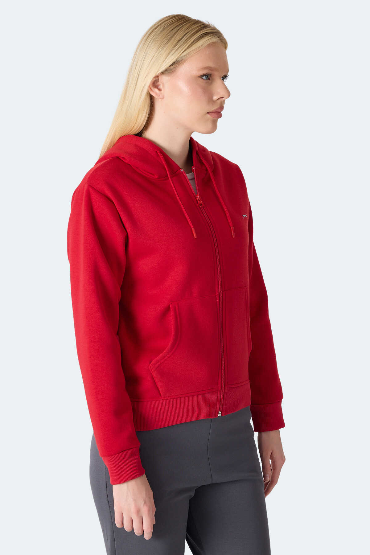 Slazenger MILIO I Kadın Fermuarlı Kapüşonlu Cepli Kırmızı Sweatshırt Slazenger MILIO I Kadın Fermuarlı Kapüşonlu Cepli Kırmızı Sweatshırt
