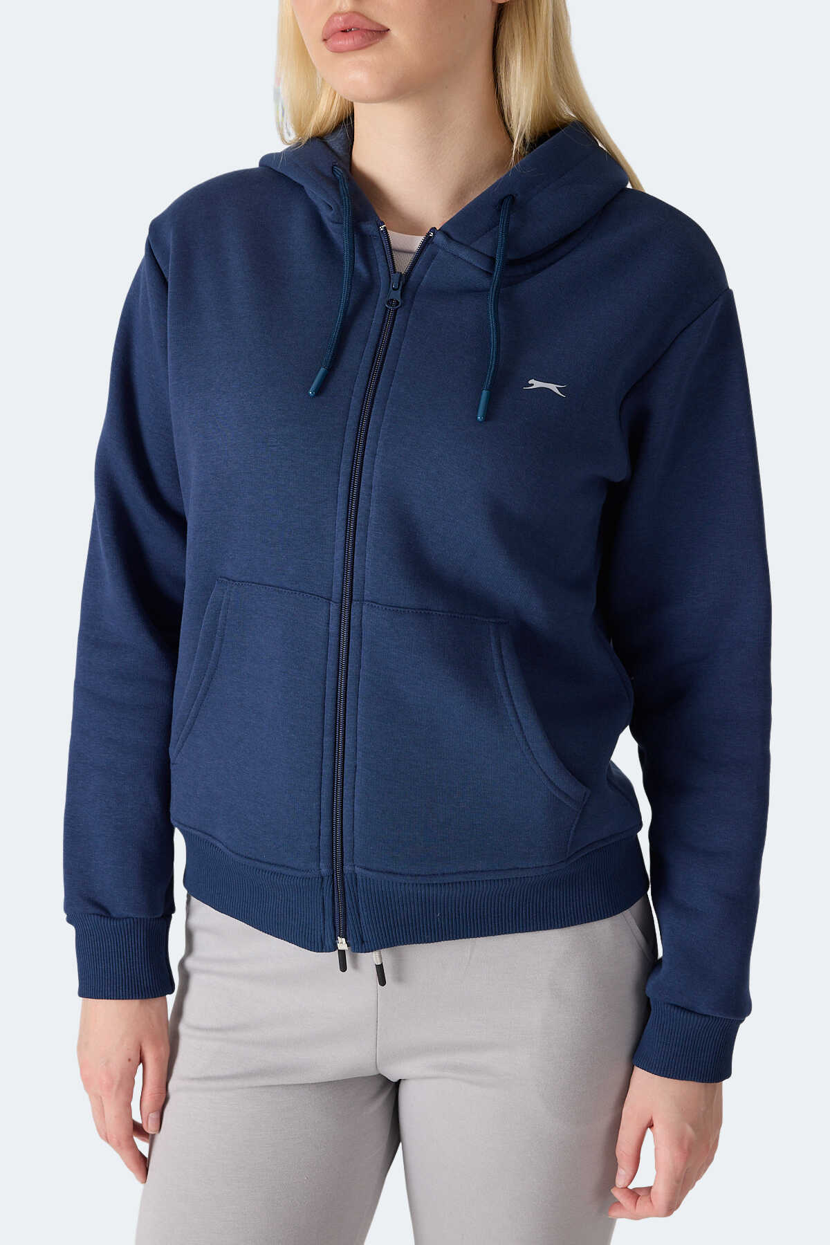 Slazenger MILIO I Kadın Fermuarlı Kapüşonlu Cepli Lacivert Sweatshırt Slazenger MILIO I Kadın Fermuarlı Kapüşonlu Cepli Lacivert Sweatshırt