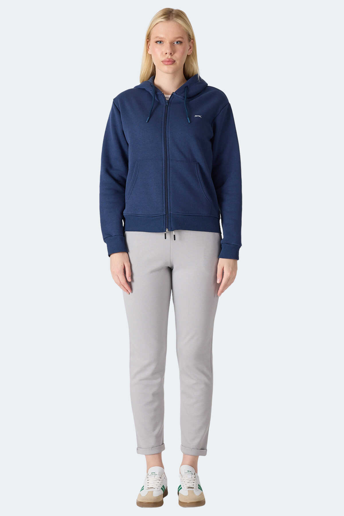 Slazenger MILIO I Kadın Fermuarlı Kapüşonlu Cepli Lacivert Sweatshırt Slazenger MILIO I Kadın Fermuarlı Kapüşonlu Cepli Lacivert Sweatshırt