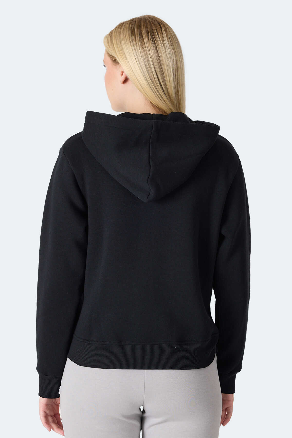 Slazenger MILIO I Kadın Fermuarlı Kapüşonlu Cepli Siyah Sweatshırt Slazenger MILIO I Kadın Fermuarlı Kapüşonlu Cepli Siyah Sweatshırt