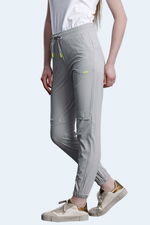 Slazenger - Slazenger NADIYA Kadın Cepli Dar Paça Gri Eşofman Altı Slazenger - Slazenger NADIYA Kadın Cepli Dar Paça Gri Eşofman Altı