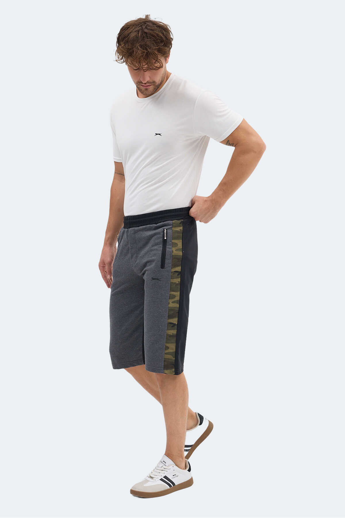 Slazenger NERO I Erkek Koyu Gri Şort Slazenger NERO I Erkek Koyu Gri Şort