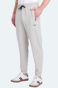 Slazenger - Slazenger OLUFTEN I Erkek Cepli Taş Gri Eşofman Altı Slazenger - Slazenger OLUFTEN I Erkek Cepli Taş Gri Eşofman Altı