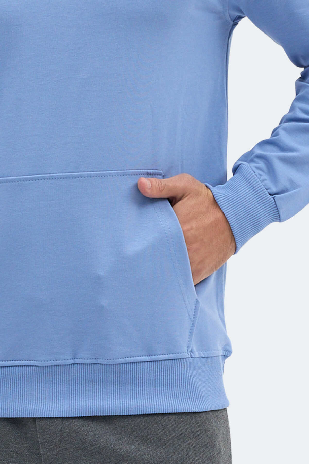 Slazenger ONCA Erkek Kanguru Cepli Kapüşonlu Turkuaz Sweatshırt Slazenger ONCA Erkek Kanguru Cepli Kapüşonlu Turkuaz Sweatshırt