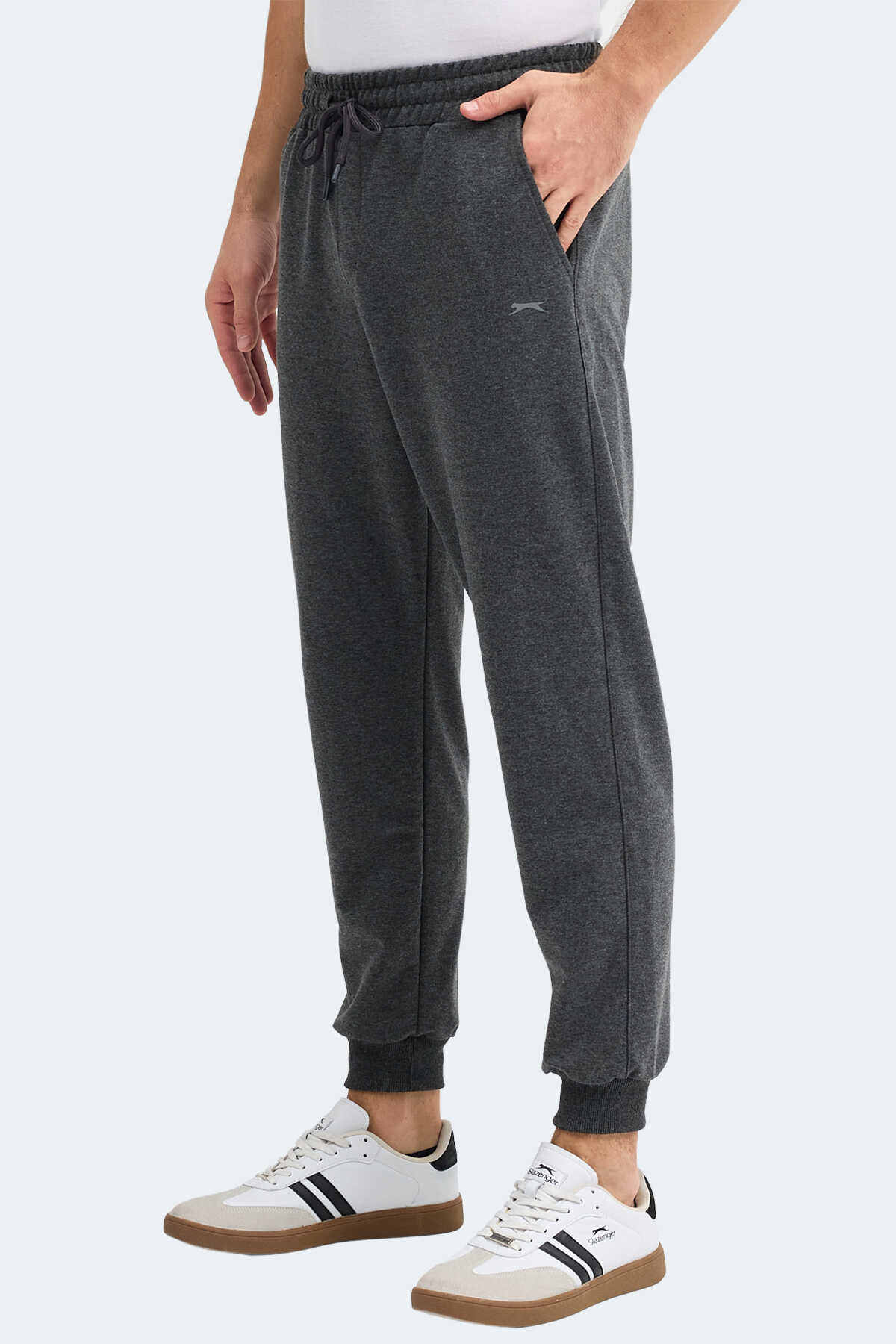 Slazenger - Slazenger ONIONIX I Erkek Cepli Koyu Gri Eşofman Altı