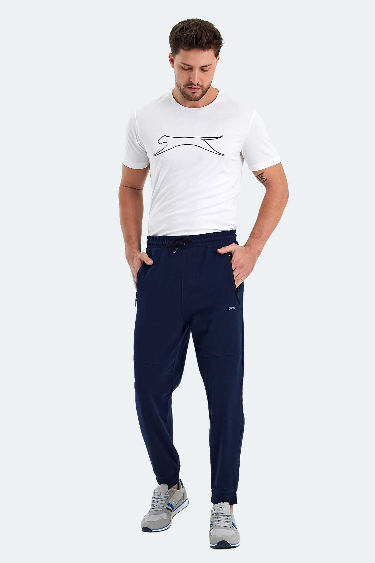 Slazenger ONLY IN Erkek Fermuar Cepli Lacivert Eşofman Altı Slazenger ONLY IN Erkek Fermuar Cepli Lacivert Eşofman Altı