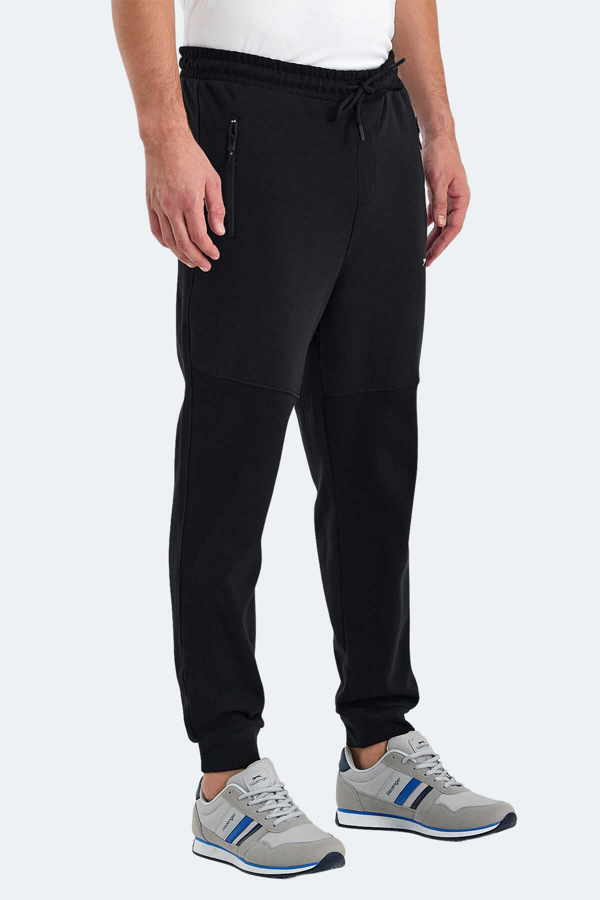 Slazenger ONLY IN Erkek Fermuar Cepli Siyah Eşofman Altı Slazenger ONLY IN Erkek Fermuar Cepli Siyah Eşofman Altı