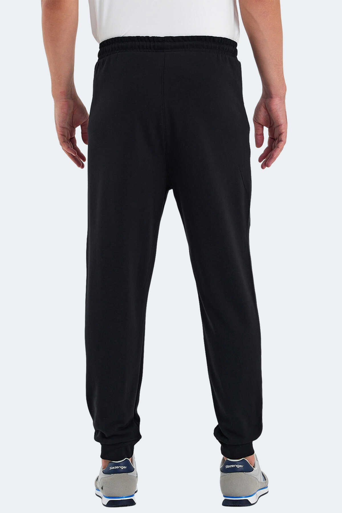 Slazenger ONLY IN Erkek Fermuar Cepli Siyah Eşofman Altı Slazenger ONLY IN Erkek Fermuar Cepli Siyah Eşofman Altı