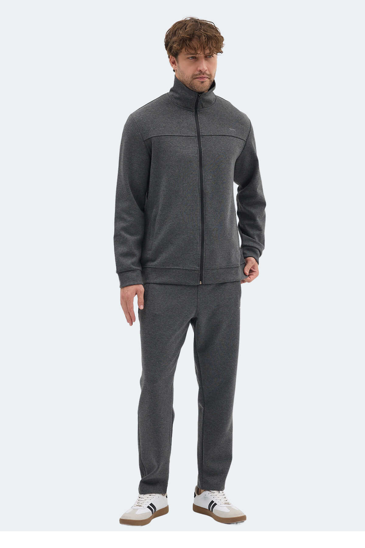 Slazenger ORDER IN Erkek Fermuarlı Dik Yaka Cepli Füme Eşofman Takımı Slazenger ORDER IN Erkek Fermuarlı Dik Yaka Cepli Füme Eşofman Takımı