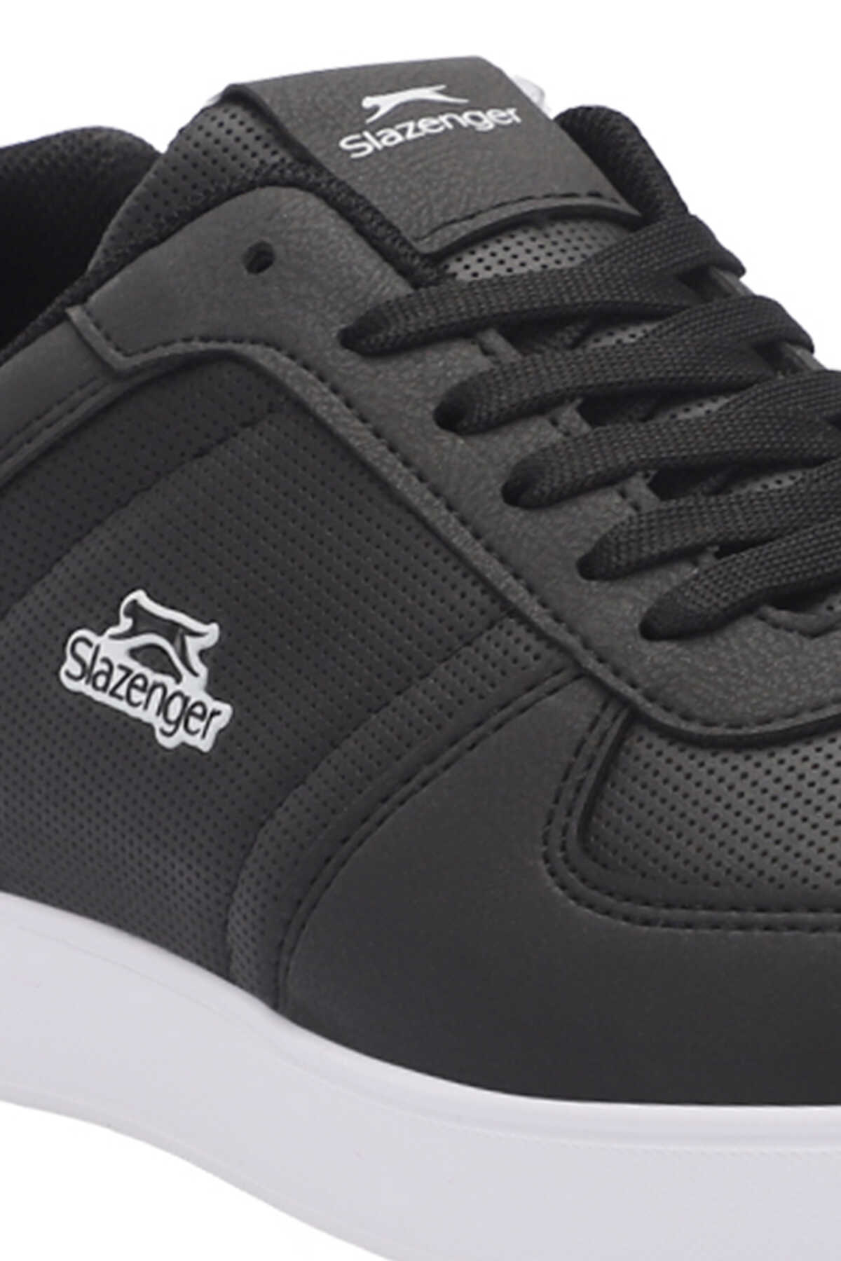 Slazenger POINT NEW I Kadın Siyah / Beyaz Günlük Spor Ayakkabısı Slazenger POINT NEW I Kadın Siyah / Beyaz Günlük Spor Ayakkabısı