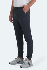 Slazenger - Slazenger RICHA Erkek Cepli Dar Paça Koyu Gri Eşofman Altı Slazenger - Slazenger RICHA Erkek Cepli Dar Paça Koyu Gri Eşofman Altı