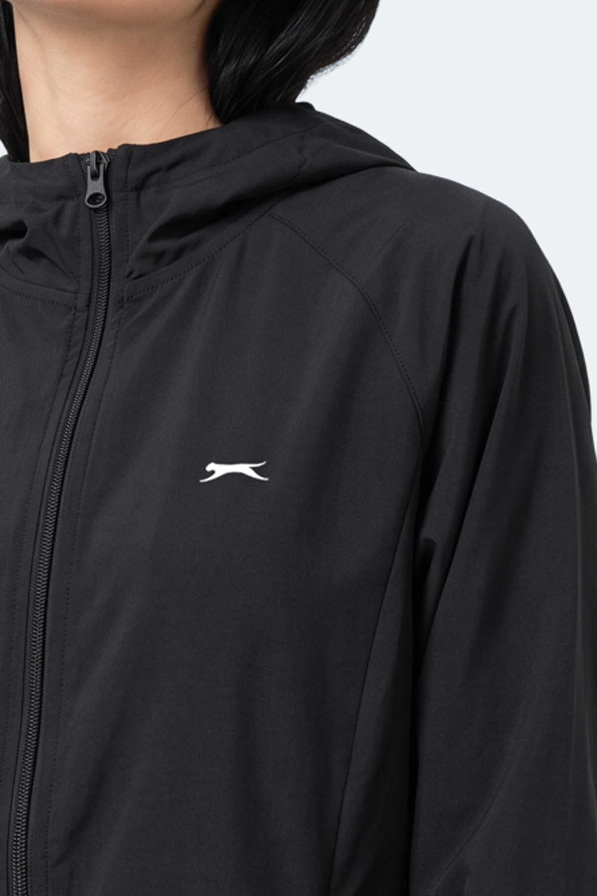 Slazenger RUSTIC Kadın Kapüşonlu Fermuarlı Siyah Rüzgarlık - 2