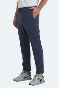 Slazenger - Slazenger VARLAM IN Erkek Cepli Koyu Gri Eşofman Altı Slazenger - Slazenger VARLAM IN Erkek Cepli Koyu Gri Eşofman Altı