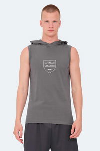 Slazenger - Slazenger VERSIO IN Erkek Kolsuz Baskılı Koyu Gri Tişört Slazenger - Slazenger VERSIO IN Erkek Kolsuz Baskılı Koyu Gri Tişört