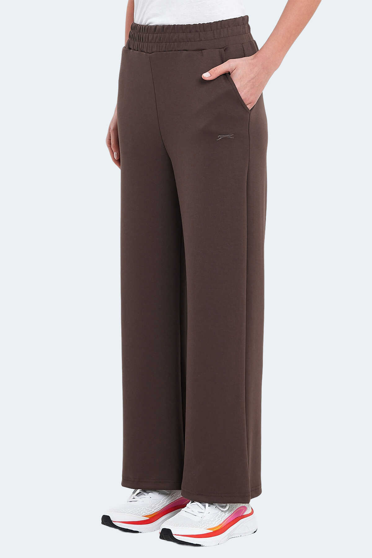 Slazenger - Slazenger VILLE Kadın Cepli Bol Paça Koyu Kahve Pantolon