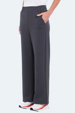 Slazenger - Slazenger VILLE Kadın Cepli Bol Paça Koyu Gri Eşofman Altı Slazenger - Slazenger VILLE Kadın Cepli Bol Paça Koyu Gri Eşofman Altı